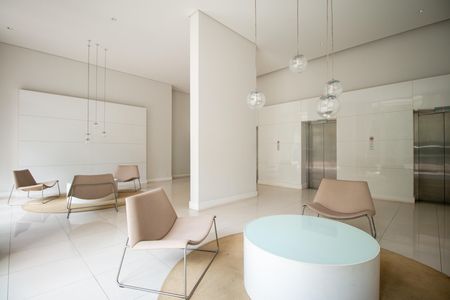 Apartamento à venda com 42m², 1 quarto e 1 vagaHall