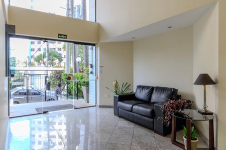 Apartamento à venda com 71m², 3 quartos e 2 vagas Apartamento à venda com 71m², 3 quartos e 2 vagasÁrea comum - Hall de Entrada