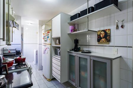 Apartamento à venda com 71m², 3 quartos e 2 vagas Apartamento à venda com 71m², 3 quartos e 2 vagasCozinha