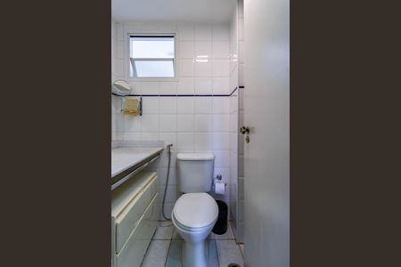 Apartamento à venda com 71m², 3 quartos e 2 vagas Apartamento à venda com 71m², 3 quartos e 2 vagasBanheiro