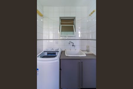 Apartamento à venda com 71m², 3 quartos e 2 vagas Apartamento à venda com 71m², 3 quartos e 2 vagasÁrea de Serviço