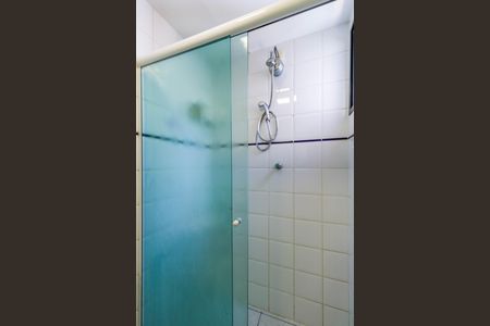 Apartamento à venda com 71m², 3 quartos e 2 vagas Apartamento à venda com 71m², 3 quartos e 2 vagasBanheiro da Suíte