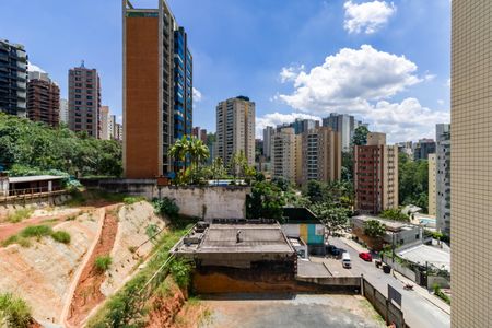 Apartamento à venda com 71m², 3 quartos e 2 vagas Apartamento à venda com 71m², 3 quartos e 2 vagasVista da Varanda da Sala