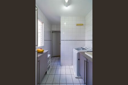 Apartamento à venda com 71m², 3 quartos e 2 vagas Apartamento à venda com 71m², 3 quartos e 2 vagasÁrea de Serviço