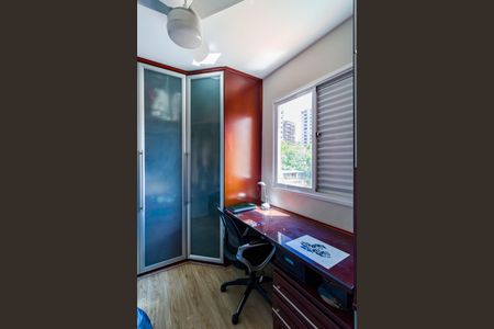 Apartamento à venda com 71m², 3 quartos e 2 vagas Apartamento à venda com 71m², 3 quartos e 2 vagasQuarto