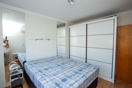 Casa de condomínio à venda com 100m², 3 quartos e 3 vagas Casa de condomínio à venda com 100m², 3 quartos e 3 vagasQuarto 2