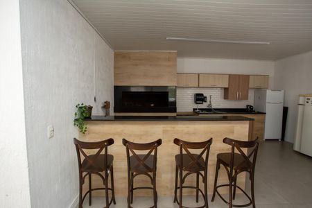 Casa de condomínio à venda com 100m², 3 quartos e 3 vagas Casa de condomínio à venda com 100m², 3 quartos e 3 vagasÁrea comum