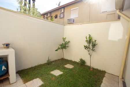 Casa de condomínio à venda com 100m², 3 quartos e 3 vagas Casa de condomínio à venda com 100m², 3 quartos e 3 vagasJardim