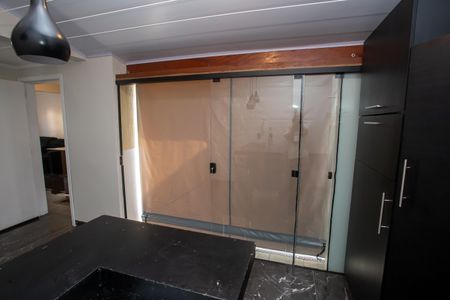 Casa de condomínio à venda com 100m², 3 quartos e 3 vagas Casa de condomínio à venda com 100m², 3 quartos e 3 vagasÁrea de Serviço e churrasqueira