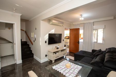 Casa de condomínio à venda com 100m², 3 quartos e 3 vagas Casa de condomínio à venda com 100m², 3 quartos e 3 vagasSala