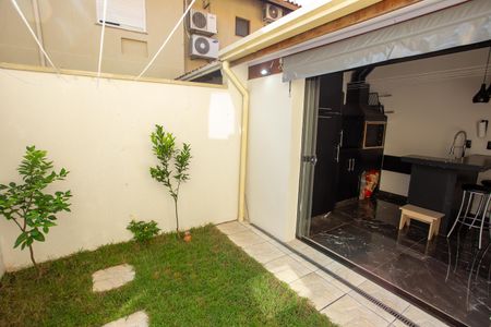 Casa de condomínio à venda com 100m², 3 quartos e 3 vagas Casa de condomínio à venda com 100m², 3 quartos e 3 vagasJardim