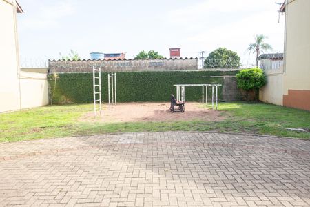 Casa de condomínio à venda com 100m², 3 quartos e 3 vagas Casa de condomínio à venda com 100m², 3 quartos e 3 vagasÁrea comum