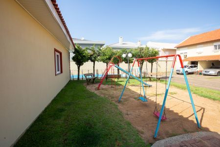 Casa de condomínio à venda com 100m², 3 quartos e 3 vagas Casa de condomínio à venda com 100m², 3 quartos e 3 vagasÁrea comum