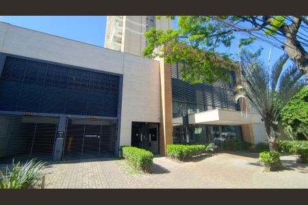 Apartamento à venda com 80m², 2 quartos e 2 vagasFachada