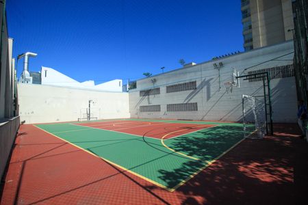 Apartamento à venda com 80m², 2 quartos e 2 vagasÁrea comum