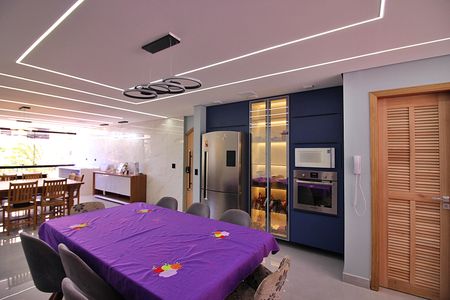 Apartamento à venda com 280m², 3 quartos e 3 vagasCozinha e Espaço Gourmet