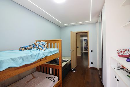 Apartamento à venda com 280m², 3 quartos e 3 vagasQuarto 2