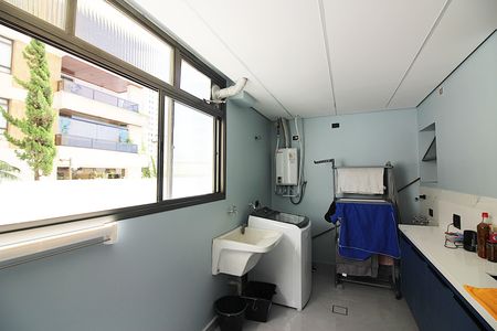 Apartamento à venda com 280m², 3 quartos e 3 vagasEspaço Gourmet