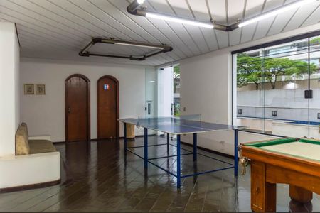 Apartamento à venda com 280m², 3 quartos e 3 vagas Apartamento à venda com 280m², 3 quartos e 3 vagasÁrea comum