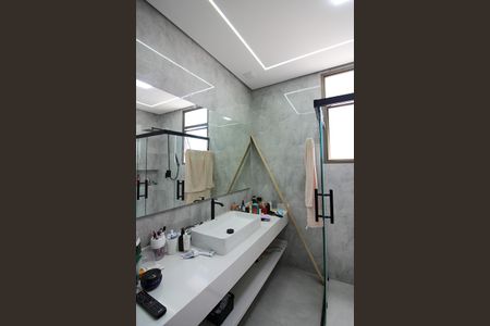 Apartamento à venda com 280m², 3 quartos e 3 vagasQuarto 1 - Suíte Banheiro