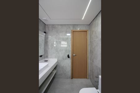 Apartamento à venda com 280m², 3 quartos e 3 vagasBanheiro Social