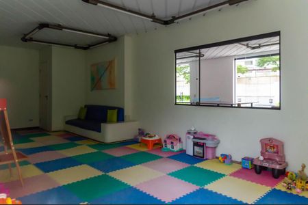 Apartamento à venda com 280m², 3 quartos e 3 vagas Apartamento à venda com 280m², 3 quartos e 3 vagasBrinquedoteca