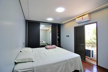 Apartamento à venda com 280m², 3 quartos e 3 vagasQuarto 1 - Suíte