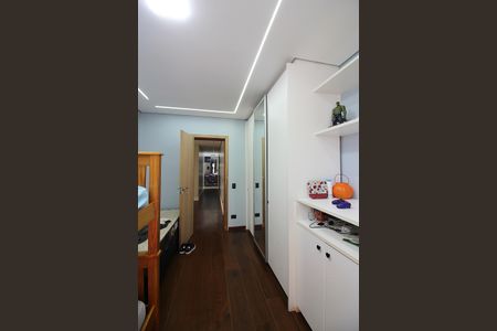 Apartamento à venda com 280m², 3 quartos e 3 vagasQuarto 2