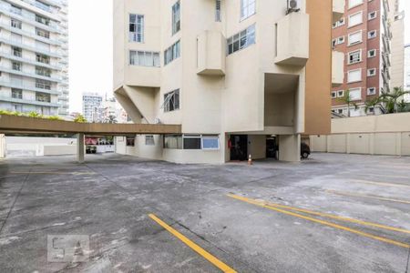 Apartamento para alugar com 67m², 1 quarto e 1 vaga Apartamento para alugar com 67m², 1 quarto e 1 vagaÁrea comum - Estacionamento