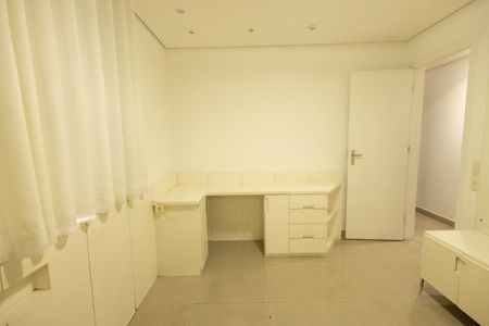 Apartamento à venda com 150m², 3 quartos e 2 vagasQuarto 1