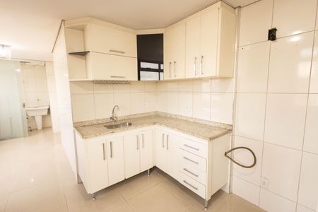 Apartamento à venda com 150m², 3 quartos e 2 vagasCozinha