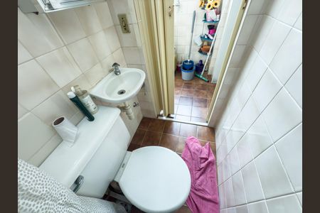 Apartamento à venda com 131m², 3 quartos e 1 vaga Apartamento à venda com 131m², 3 quartos e 1 vagaBanheiro de Serviço