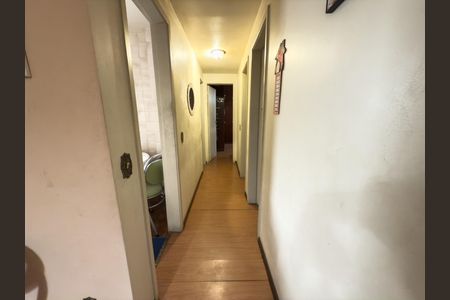 Apartamento à venda com 131m², 3 quartos e 1 vaga Apartamento à venda com 131m², 3 quartos e 1 vagaCorredor