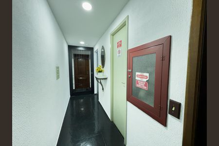 Apartamento à venda com 131m², 3 quartos e 1 vaga Apartamento à venda com 131m², 3 quartos e 1 vagaÁrea comum