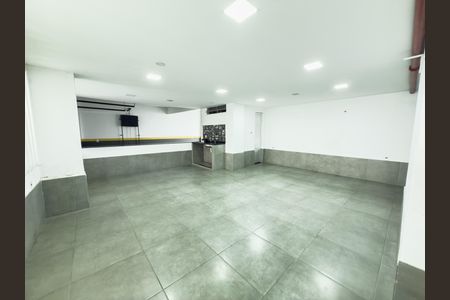 Apartamento à venda com 131m², 3 quartos e 1 vaga Apartamento à venda com 131m², 3 quartos e 1 vagaÁrea comum - Salão de festas