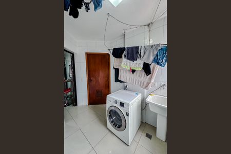 Apartamento para alugar com 134m², 3 quartos e 2 vagasÁrea de Serviço