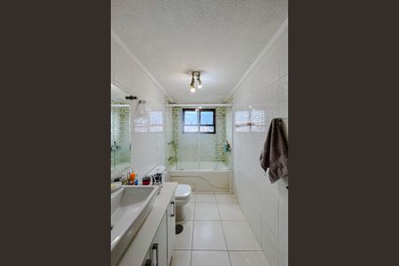 Apartamento para alugar com 134m², 3 quartos e 2 vagasBanheiro da Suíte 1