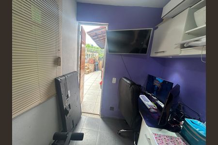 Casa de condomínio à venda com 242m², 5 quartos e 2 vagas