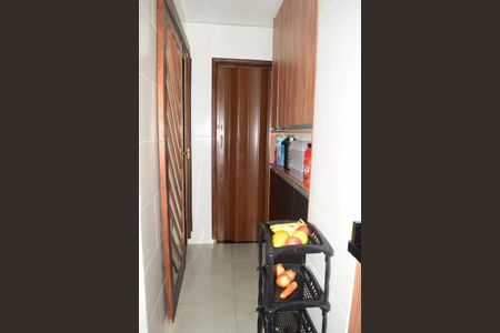 Casa de condomínio à venda com 242m², 5 quartos e 2 vagas Casa de condomínio à venda com 242m², 5 quartos e 2 vagasCozinha