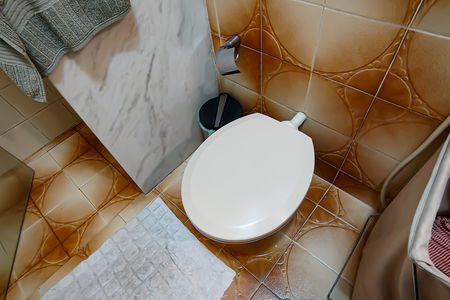 Casa de condomínio à venda com 259m², 4 quartos e 1 vaga Casa de condomínio à venda com 259m², 4 quartos e 1 vagaBanheiro da Suíte 2