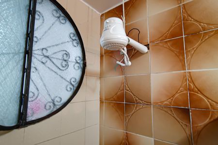 Casa de condomínio à venda com 259m², 4 quartos e 1 vaga Casa de condomínio à venda com 259m², 4 quartos e 1 vagaBanheiro da Suíte 2