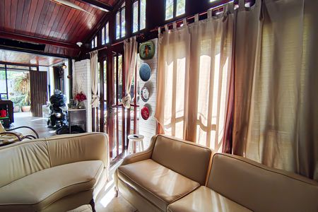 Casa de condomínio à venda com 259m², 4 quartos e 1 vaga Casa de condomínio à venda com 259m², 4 quartos e 1 vagaSala