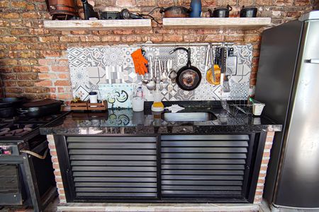 Casa de condomínio à venda com 259m², 4 quartos e 1 vaga Casa de condomínio à venda com 259m², 4 quartos e 1 vagaÁrea comum