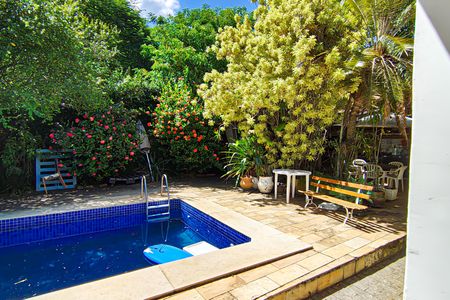 Casa de condomínio à venda com 259m², 4 quartos e 1 vaga Casa de condomínio à venda com 259m², 4 quartos e 1 vagaÁrea comum