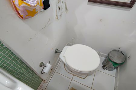 Casa de condomínio à venda com 259m², 4 quartos e 1 vaga Casa de condomínio à venda com 259m², 4 quartos e 1 vagaLavabo