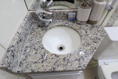 Apartamento à venda com 60m², 2 quartos e 1 vagaBanheiro Quarto 1 suíte