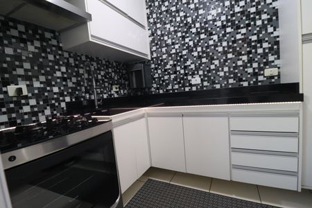 Apartamento à venda com 60m², 2 quartos e 1 vagaCozinha