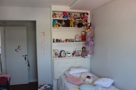 Apartamento à venda com 150m², 3 quartos e 3 vagasSuíte 2