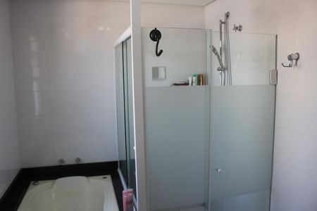 Apartamento à venda com 150m², 3 quartos e 3 vagasBanheiro da Suíte 1
