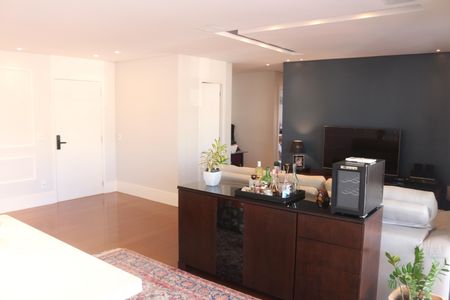 Apartamento à venda com 150m², 3 quartos e 3 vagasSala